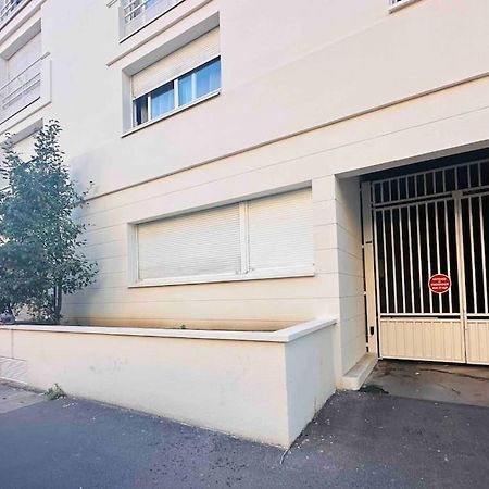 Апартаменты Le Gentil Paris Жантийи Экстерьер фото